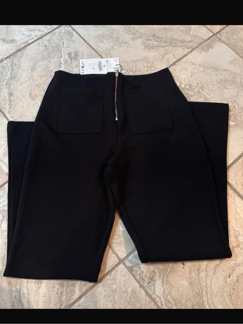 Zara NWT High-Rise Black textured cropped flared Pants with Front Zip